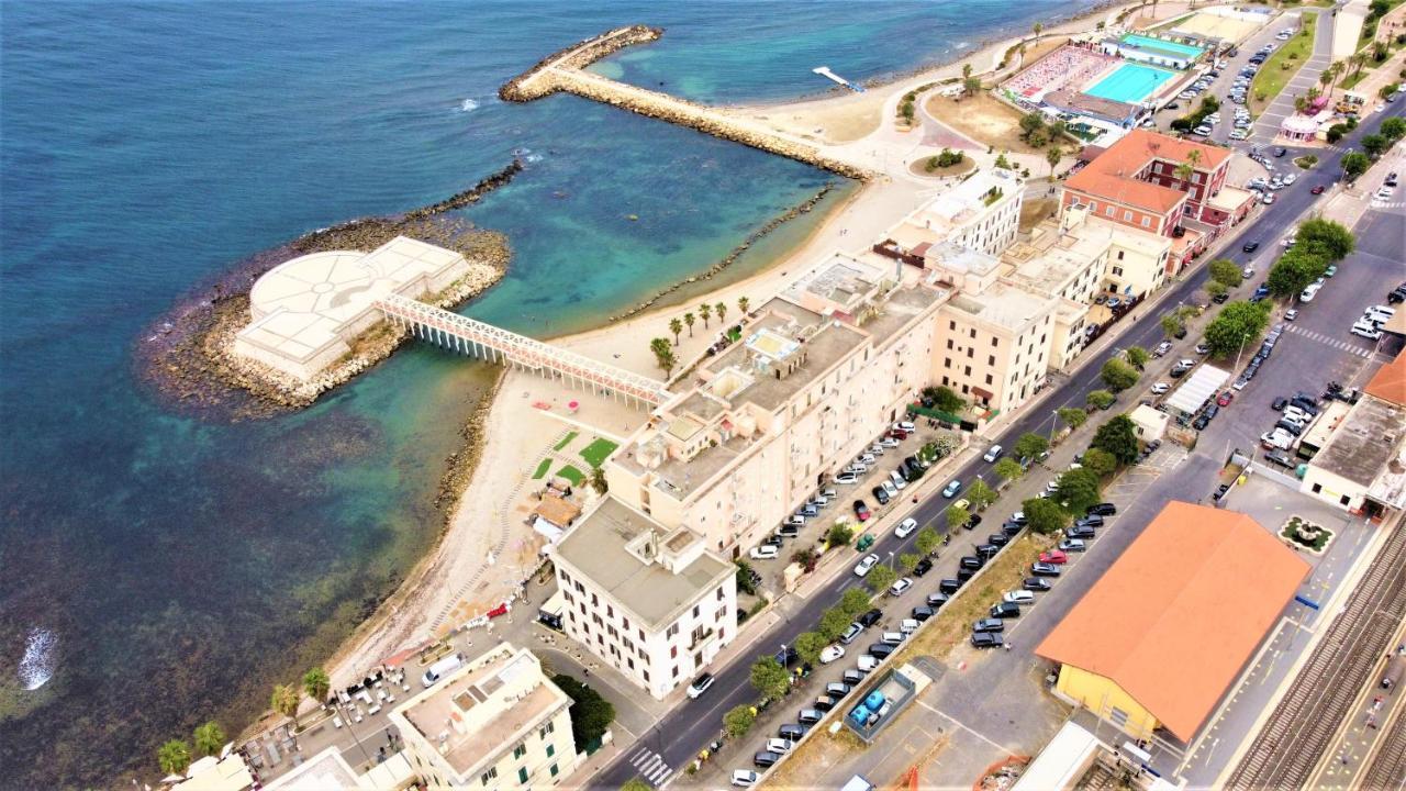 Bed and Breakfast Lupen III Civitavecchia Esterno foto